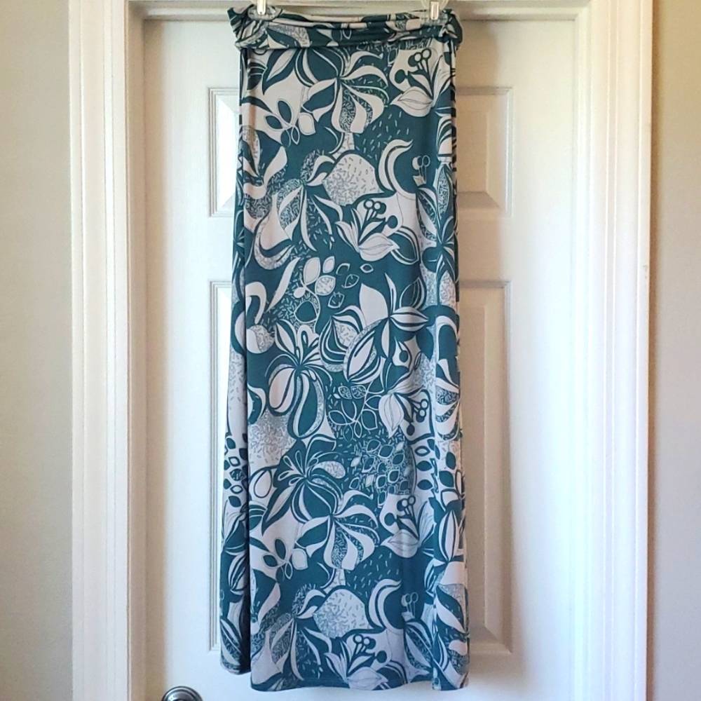 Uj Floral Maxi Skirt, M